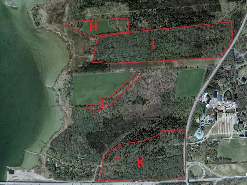 Område E Området liknar område C till struktur och artsammansättning. Området klassas med Högt naturvärde NVK 2. Område F Ett omväxlande parti med både löv och barr som liknar till mycket område D.