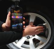 För klalacksbelagda metallfälgar vaxas med Ultimate Wax (G18216) för att hjälpa till att skydda hjulen och