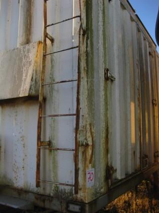 Container ca 3x2,5m 1718-070 Avslut: