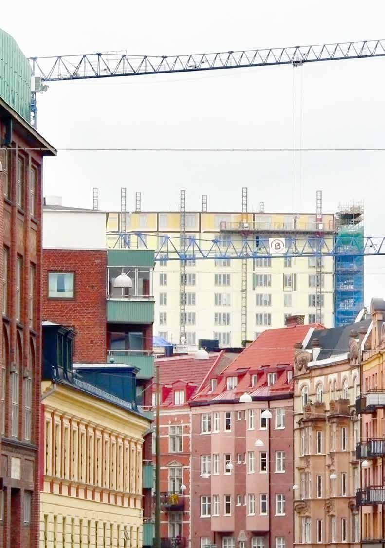 24 ARKITEKTURSTADEN MALMÖ Vy mot Triangeln sett från Bergsgatan bildar ett collage av stadens hus från olika