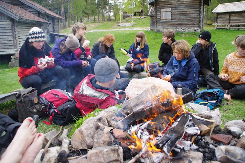 Litteratur Litteraturen är en central del av lärandet på kursen, dels för att den kompletterar delar som inte behandlas på föreläsningarna och framförallt för att den ger er möjlighet till