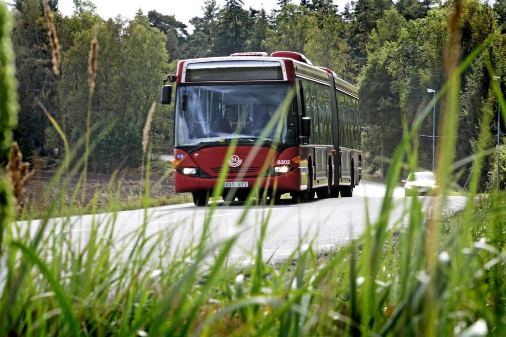 1(128 Förstudie E23 inför trafikupphandling Handen, Tyresö och Nynäshamn Stockholms läns landsting Trafikförvaltningen 105 73 Stockholm Leveransadress: Lindhagensgatan 100 Godsmottagningen 112 51