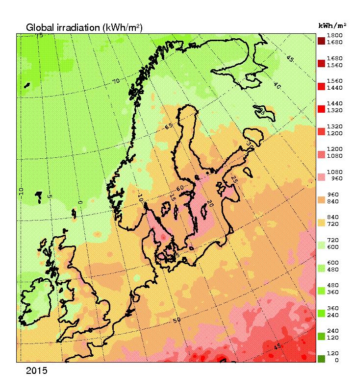 4.2 Kartläggning av solstrålning via STRÅNG Modellberäkningarna med STRÅNG görs timme för timme i ett rutnät över norra Europa av ett antal strålningsvariabler.