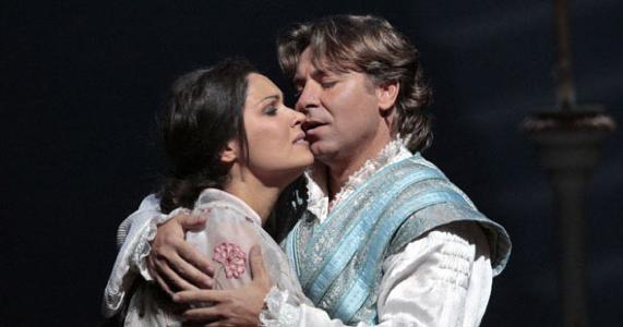 TÖRNROSA ROMEO OCH JULIA LIVE 21 JANUARI KL. 19.00 REPRIS 22 JANUARI KL. 15.00 Speltid: 3.30 22 JANUARI KL. 16.00 Speltid: 1.