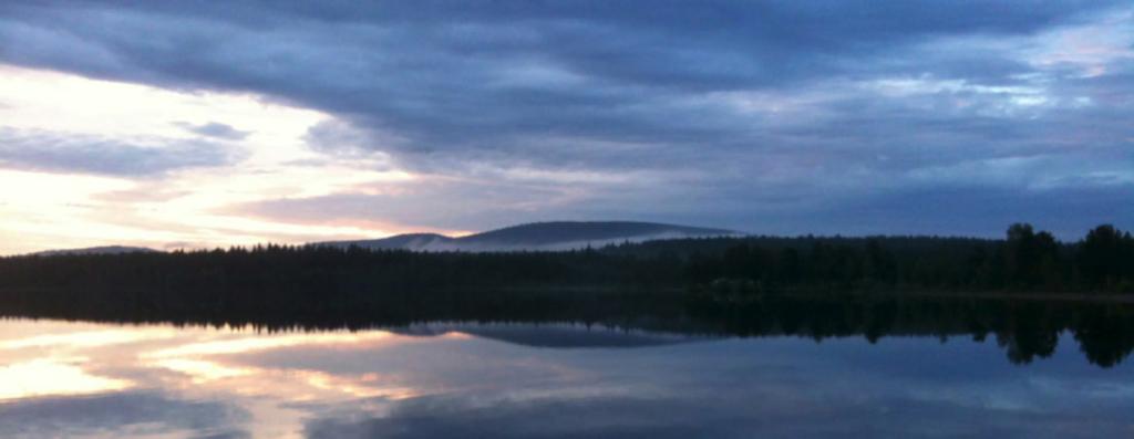 Vad som är önskvärt, men inget krav Att man skaffar sig personlig erfarenhet av mindfulness i stil med MBCT/SR eller Fredrik Livheims skiva Medveten närvaro.