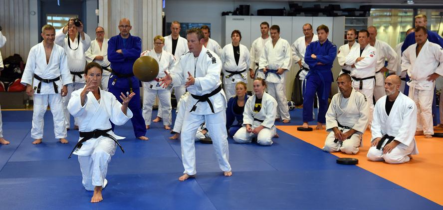 Verksamhetsberättelse 2016, Svenska Judoförbundet 25 Riksidrottsgymnasiet - judo, Lindeskolan, Lindesberg Text: Carin F Hamnlund Foto: Alf Tornberg RIG-gruppen Peter Andersson, Fredrik Jansson, Carin