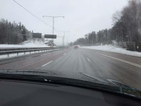 Det visar de mätningar som kommunen har gjort. Trafikverket lade i somras så kallad bullerreducerande asfalt längs en två kilometer lång sträcka i höjd med Rotebro.