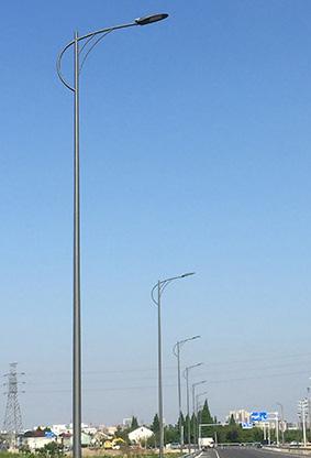 120W, 10W & 180W Finns i 2 storlekar Liten: 30W, 3,000 lm, 91 lm/w 40W, 3,780 lm, 88 lm/w