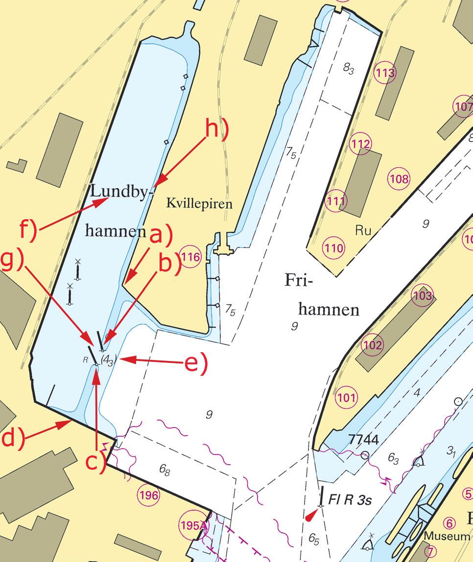 Nr 409 16 In the middle of the barrier there is an approximately 25 m wide passage with 4.3 m depth. This passage is marked by a red and a green spar buoy.