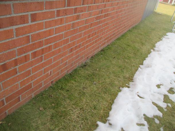Pos 3 Låg sockelhöjd Pos 4 Elradiator i