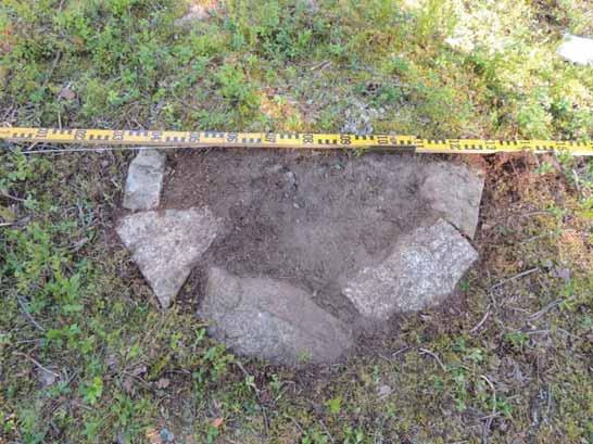 Vid jordsond är Raä 166:10. Foto av L.