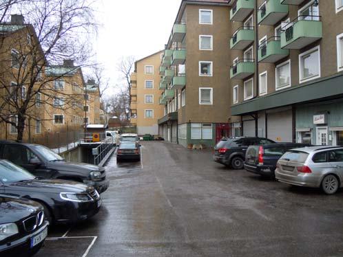 Cirkusängen 6 utgörs i dag av bilparkering, medan själva byggnadsvolymerna är belägna på Stenhöga 1 i Solna. Byggnadsarean är på drygt 67000 kvm.