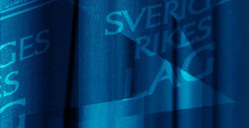 Lagar och förordningar Den svenska spelmarknaden är reglerad bland annat därför att lotterier, det vill säga spel om pengar, kan medföra problem för den enskilde och samhället.