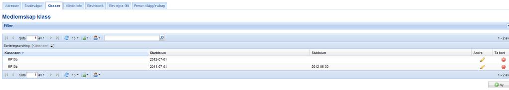 Ändring av klass på enstaka elev Ändra klass på befintliga elever görs på Elever Elevöversikt Klassvis och detta görs i fliken Klasser på eleven direkt.