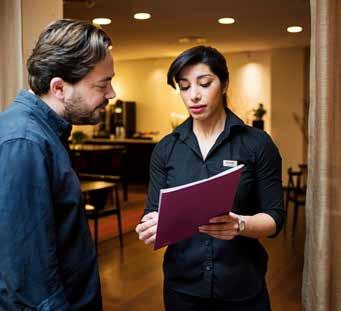 av företagets 223 hotell som besöks. Detta sker genom att de olika koncepten utvecklas centralt och implementeras lokalt.