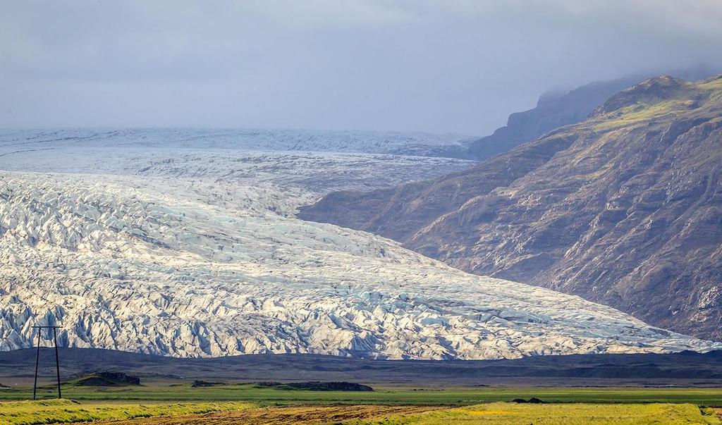 Island 19 juni 1 juli 2018 med Gigi Sahlstrand Mäktiga Vatnakullör, världens största glaciär om man räknar bort Antarktisk och Arktis.