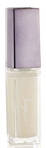 Använd endast läppglanset för en skir och vacker lyster eller applicera det på flawless by Sonya Delicious Lipstick. Och varför begränsa dig till bara en nyans?