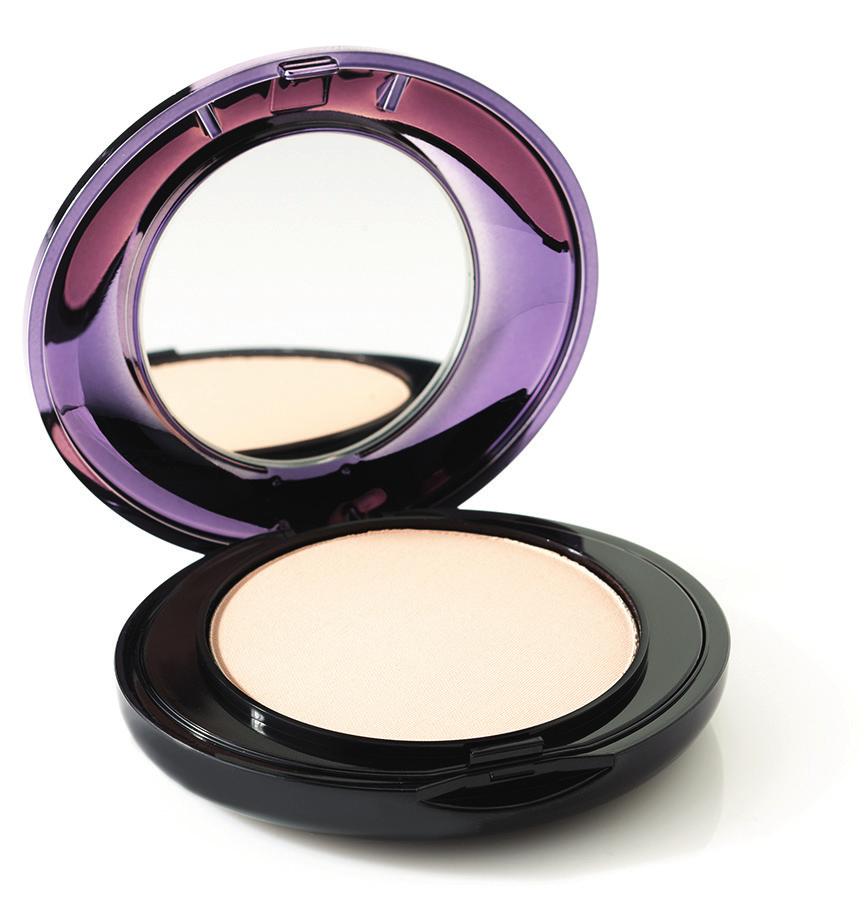Delicate Finishing Powder Delicate Finishing Powder med Aloe vera som fixerar och fulländar din makeup. Det hjälper dig även att ta kontrollen över oönskad glansighet och skapar en len, fräsch look.