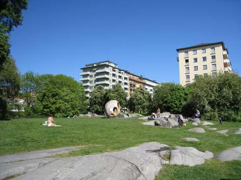 Detaljplan: parkmark Analys Tessinparken är en viktig del av Gärdets grönstruktur. Hus och gårdar samverkar med parken på ett för funktionalismen öppet sätt.