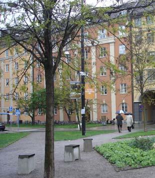 DANDERYDSPLAN () Dan Mål Bevara platsens nuvarande karaktär som en blomstrande plats. 0 Historik Cirkulationsplatsen byggdes: År 00 upprustdes den och fick sin nuvarande utformning.