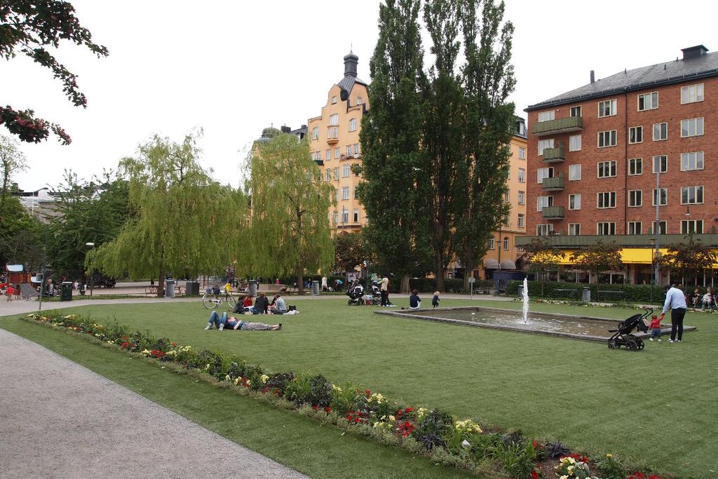 Figur 4 Nytorget Tjärhovsplan och Mamsell Josabeths trappor (4) Mamsell Josabeths trappor omfattar trätrappan som förbinder Stigbergsgatan med Tjärhovsplan samt omkringliggande naturmark och är
