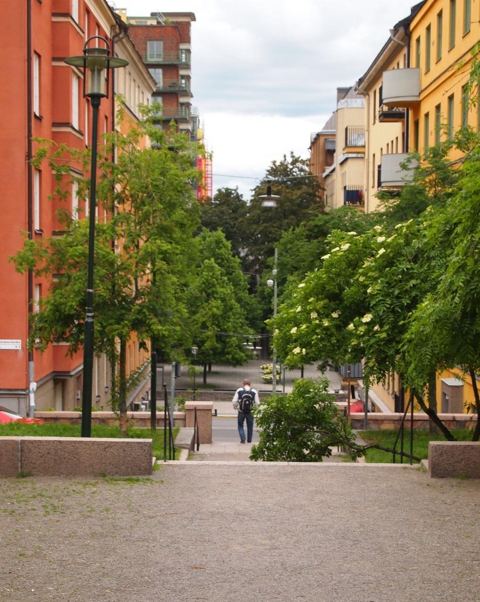 Stig Claessons park (7) Stig Claessons park är en närpark som omfattar grönytan mellan Åsögatan och Bäckbrännarbacken och uppgår till cirka 0,2 hektar.