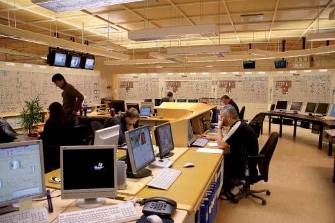 Kassaflödet från den löpande verksamheten efter investeringar uppgick till MSEK 9,2 (30,9).