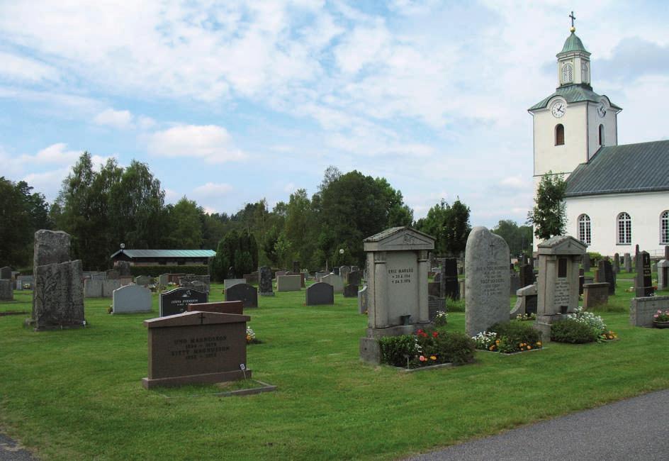 Markaryds kyrkogård Kyrka och kyrkomiljö Markaryd omtalas för första gången i skriftliga källor 1342. Den allra först kyrkan i Markaryd var troligen en träkyrka.