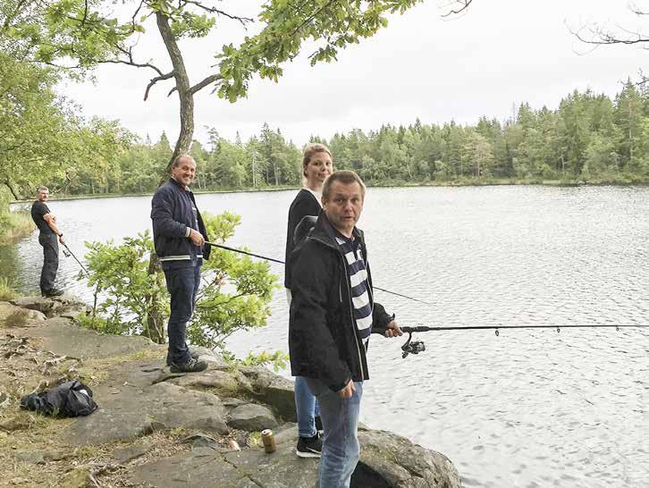 FÖRVALTNINGSBERÄTTELSE Personalomsättning I början av 2016 hade bolaget 48 anställda, varav en timanställd projektledare.