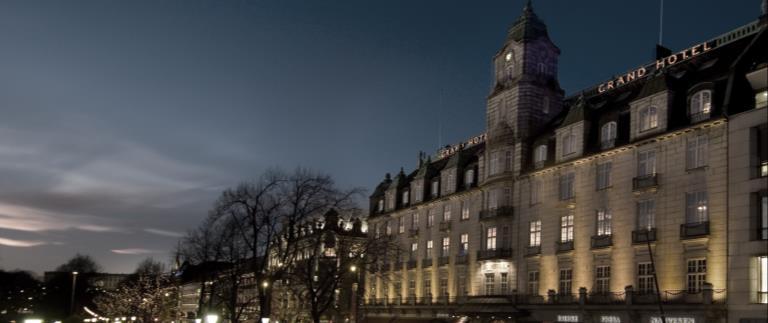 Nordens största hotellföretag Bokslutskommuniké 2016 EN STARK AVSLUTNING PÅ ETT FRAMGÅNGSRIKT ÅR SAMMANFATTNING FJÄRDE KVARTALET RevPAR LFL ökade med 5,2% drivet av högre beläggningsgrad och ökat
