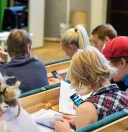 Information om universitets- och högskolestudier Fler än sju av tio svarar att de inte fick någon information i grundskolan om hur det är att studera eller forska på universitet/högskola (se diagram