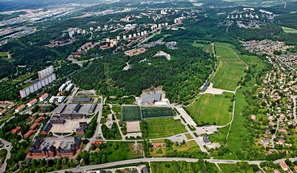 Kvibergs Park Göteborg Telefon: 031-365 00 00 (kontaktcenter) Serneke Prioritet Arena Foto: Stadsbyggnadskontoret - flygfoto över Kvibergs Park (2012) Bilder på omslagets första sida: Illustration