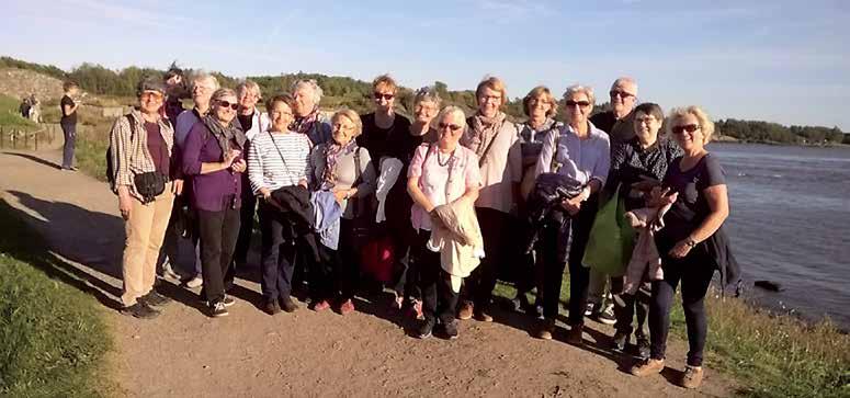 REPRESENTANTER i Marthaförbundet och andra närstående organisationer: Finlands svenska Marthaförbund rf:s centralstyrelse: Kitty Schulman, ordinarie Camilla Komonen, ersättare Ungmartha rf:s