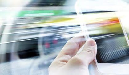 MARKNAD OCH TRENDER Trend 2. DIGITALISERING DEN INTELLIGENTA BILEN Uppkopplade tjänster spelar en allt viktigare roll för konsumenter, företag och samhälle och så även inom bilindustrin.