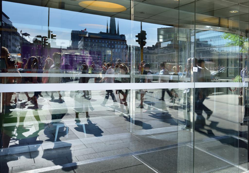 Optimistiska företag ger skjuts åt konjunkturen Stockholm är Sveriges jobb- och tillväxtmotor och utvecklingen i huvudstadsekonomin har därför en påverkan på hela Sverige.