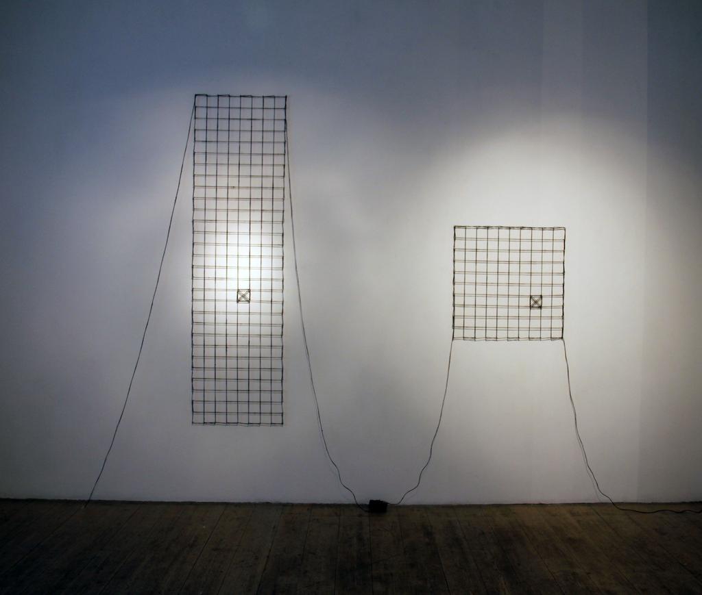 In a pre-research art project (College of Arts Stockholm), she examines different ways of communication and processes that concern Interaktiv installation C-print, Buddhaboard, brush, Water.