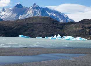 fått sitt namn från svenska forskare. Glaciären ligger längst in i en fjord på sjön Argentino.