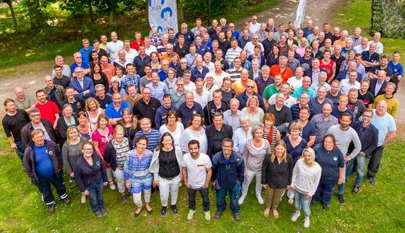 ABK:S PERSONAL Ny organisation stärker ABK ännu mer ABK genomför nu en intern organisationsförändring, som vd Henrik Strand, tror och hoppas ska leda till kortare beslutsvägar och med ett ännu större