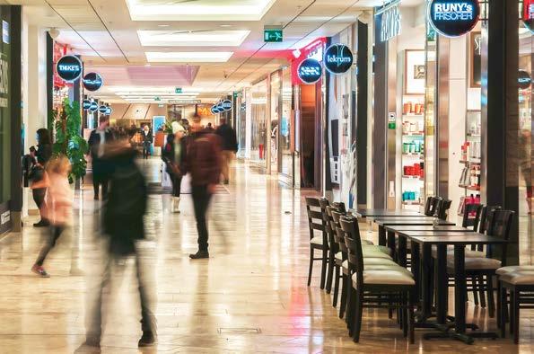 Därför satsar man på en fullt utrustad musikstuido och andra kreativa aktiviteter med förhoppningen om att nå de som normalt inte besöker fritidsgårdar. Ungdomar i Täby vill ha ett större utbud.
