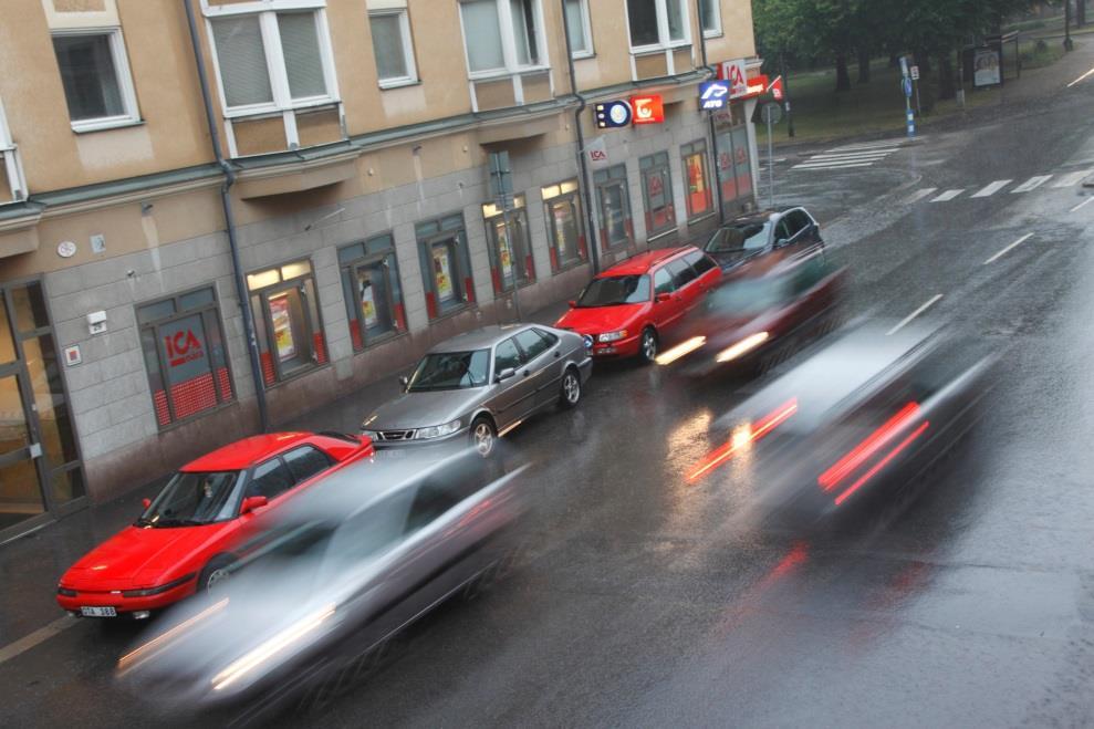 Tema buller 2016-2018 Bakgrund: följa upp tillämpningen av de nya reglerna om omgivningsbuller i PBL och förordningen om trafikbuller Tema i uppföljningen 2012 svårigheter att hantera buller i