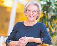 Förutom att arbeta med sedvanlga IVA-sjuksköterskeuppgfter är jag tllsammans med en kollega ansvarg för vår Post-IVA-mottagnng.