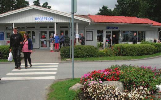 Servicebyggnad med reception, affär och restaurang. Fotot är hämtat från Framnäs campings hemsida. BEBYGGELSEOMRÅDEN Allmänt Det har funnits camping i området sedan 1960-talet.