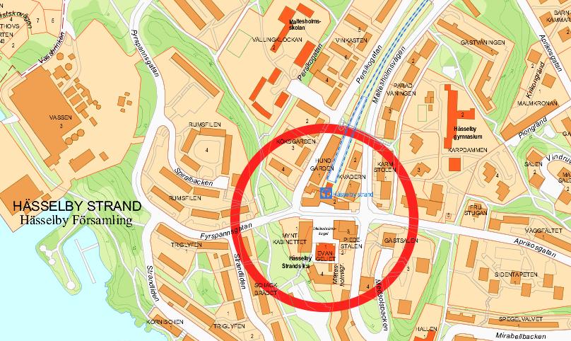 Hässelby Strands centrum bestod innan ombyggnation och nybyggnation av en centrumanläggning som byggdes på 1950-talet.