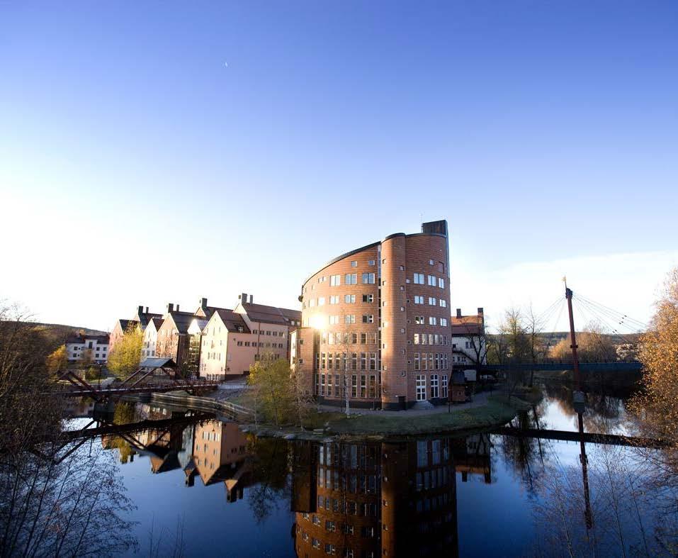 Ett växande universitet Mittuniversitetet växer Söktrycket ökar stadigt Science Park: