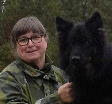 För mig handlar hundträning om att utvecklas och våga satsa på nya mål, det ska även ge energi och vara kul med hund.