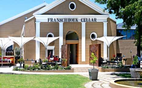 SYDAFRIKA FRANSCHHOEK CELLAR, COASTAL REGION På afrikaans betyder Franschhoek det franska hörnet. Här bosatte sig franska kalvinister och hugenotter i början av 1600-talet.