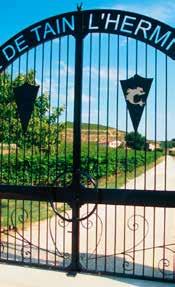 FRANKRIKE CAVE DE TAIN, RHÔNE Cave de Tain producerar högkvalitativa viner på klassiskt vis och hyllas för sina viner, både i och utanför Frankrike.