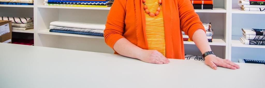 Kommunernas utmaning är nu för tiden att affärscentrumen ofta söker plats utanför centrumet. -Här hos oss blir det inte tomt i centrum, utan vi tror på framtiden och en ökad tillväxt.