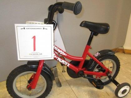Barncykel med stödhjul