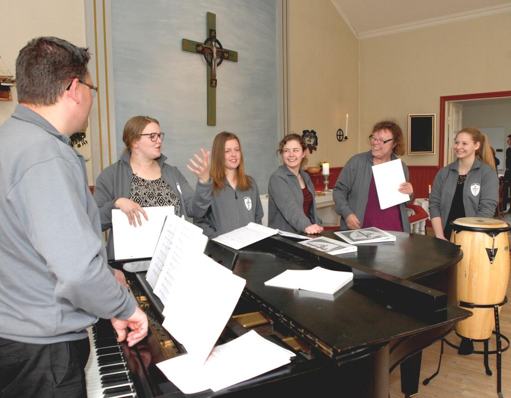 En verkstad som bygger musik! Musikverkstan i Klinte pastorat vänder sig till ungdomar som vill spela instrument, sjunga och utveckla sin musikalitet tillsammans.